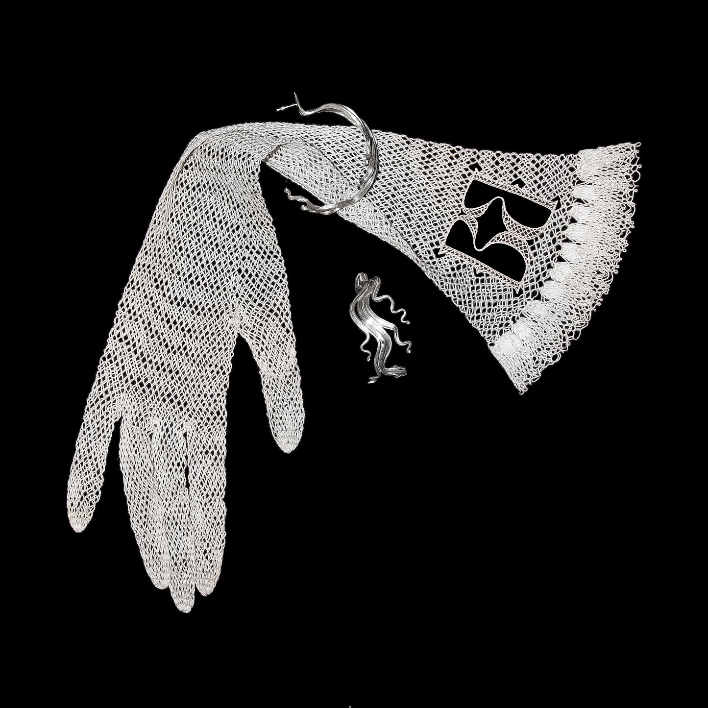 Wave Creole Studs - Large