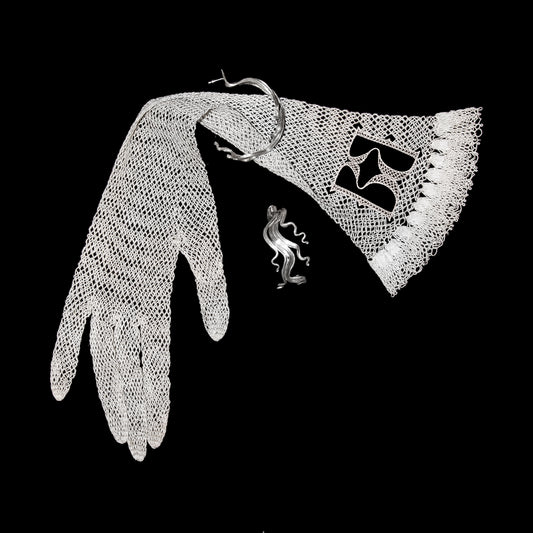 Wave Creole Studs - Large